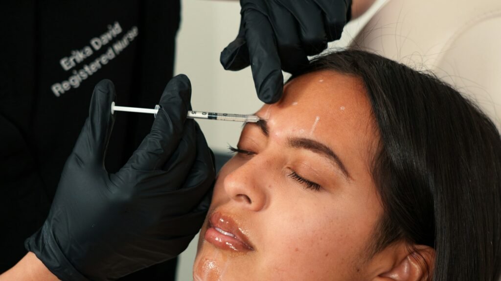 Injection esthétique réalisée par un professionnel